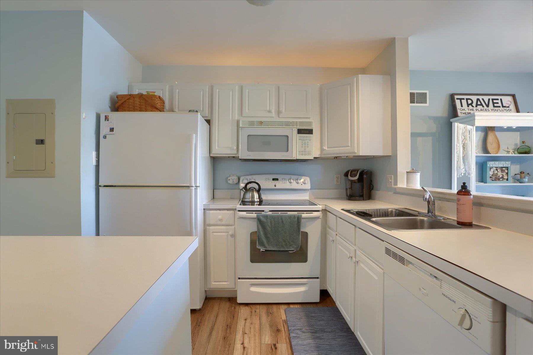 COURTYARDS OF CARLISLE - Residential