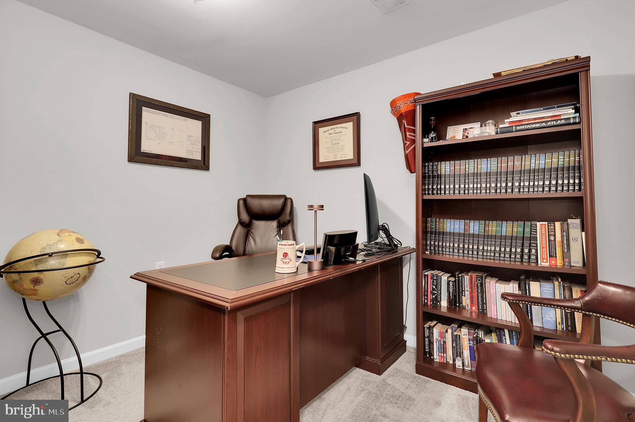 VILLAGES OF URBANA - Residential