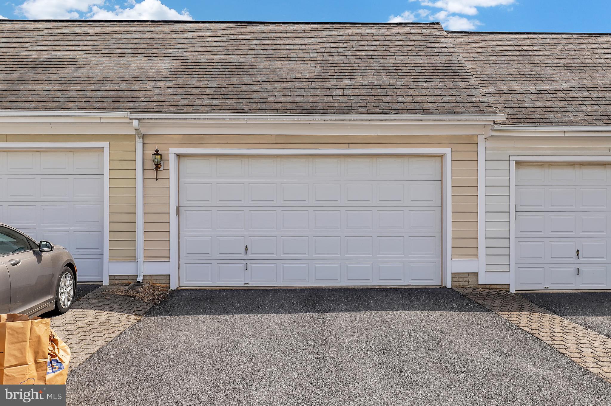 VILLAGES OF URBANA - Residential