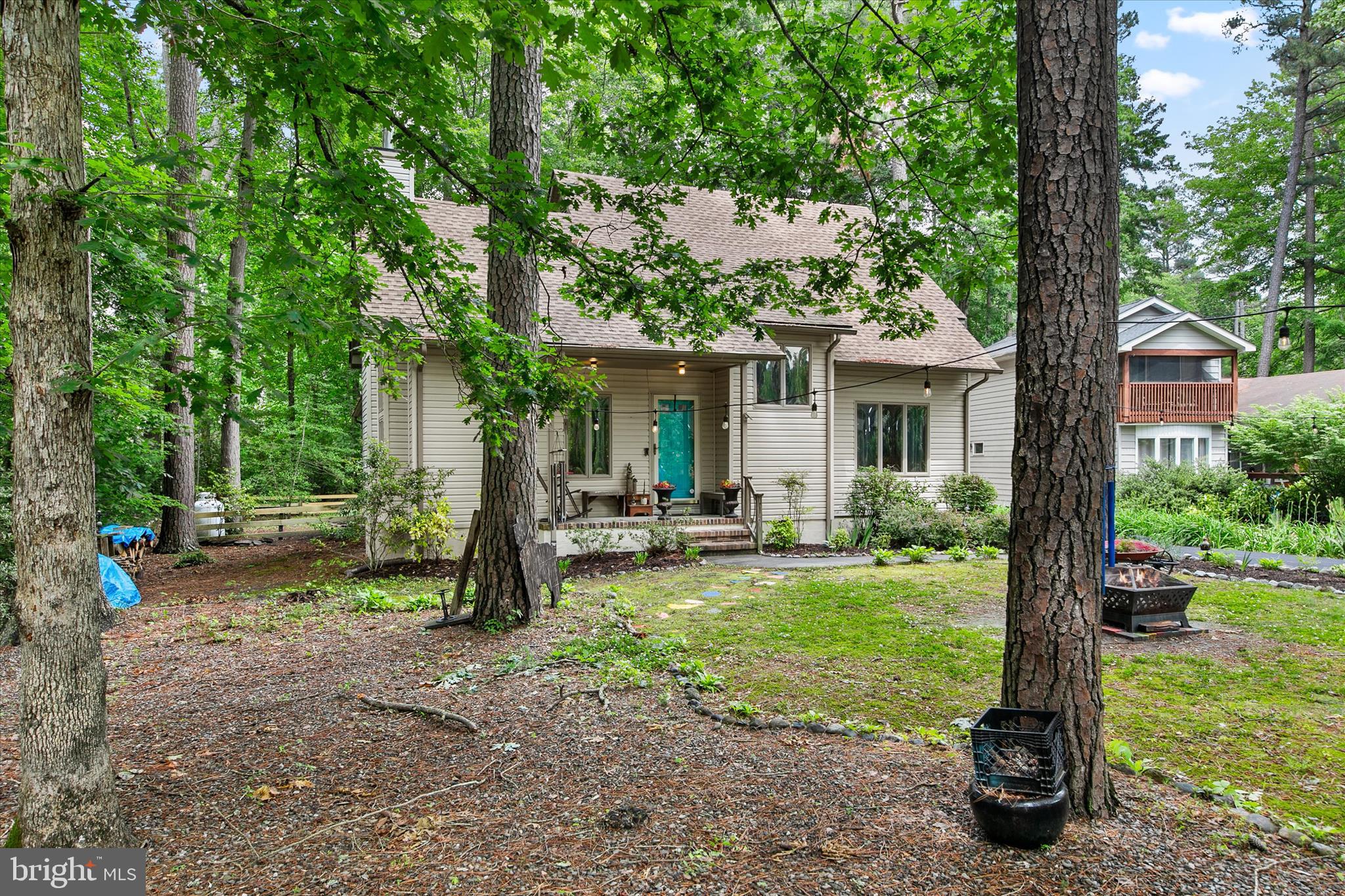 17 MOONRAKER ROAD