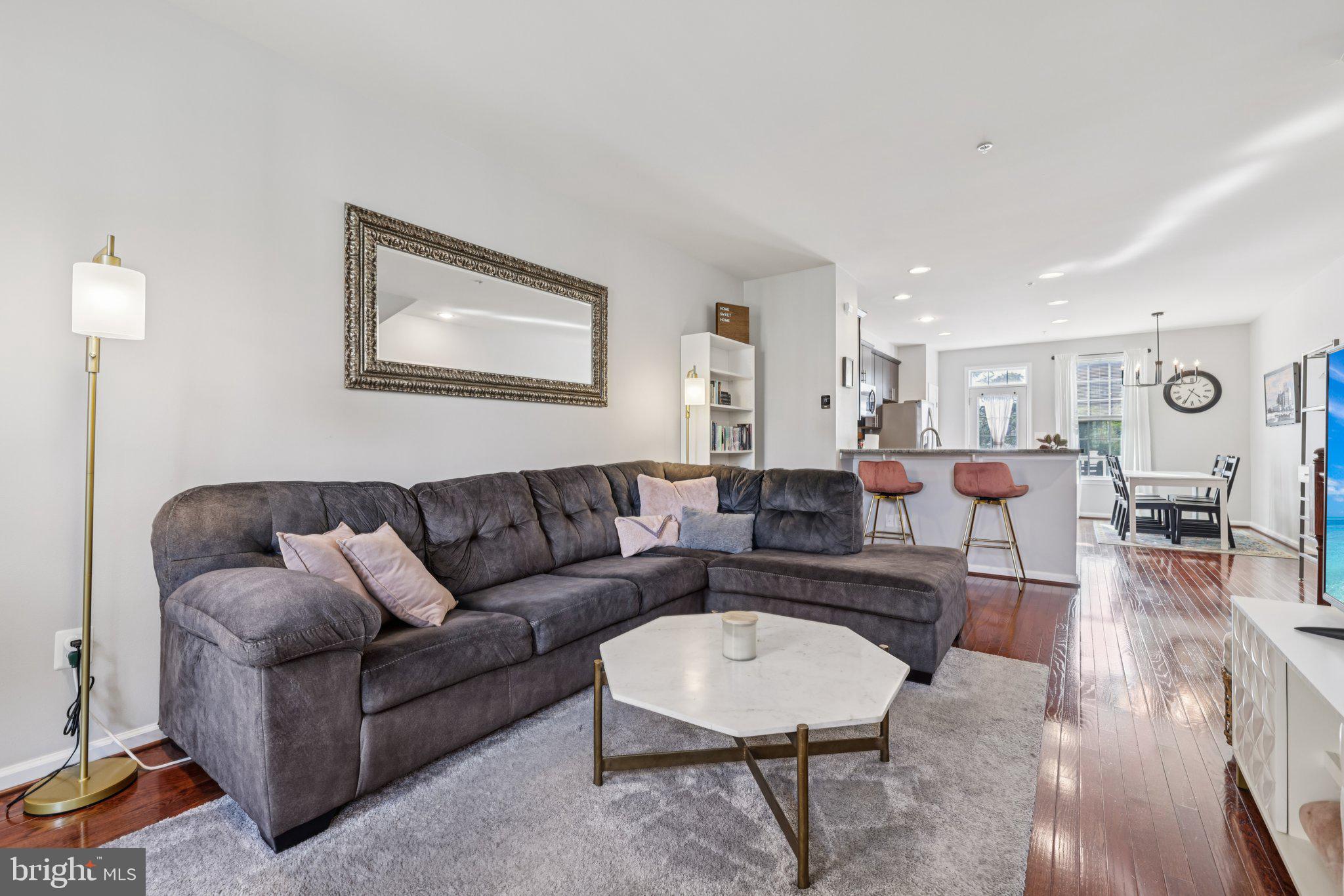 O'DONNELL SQUARE - Residential