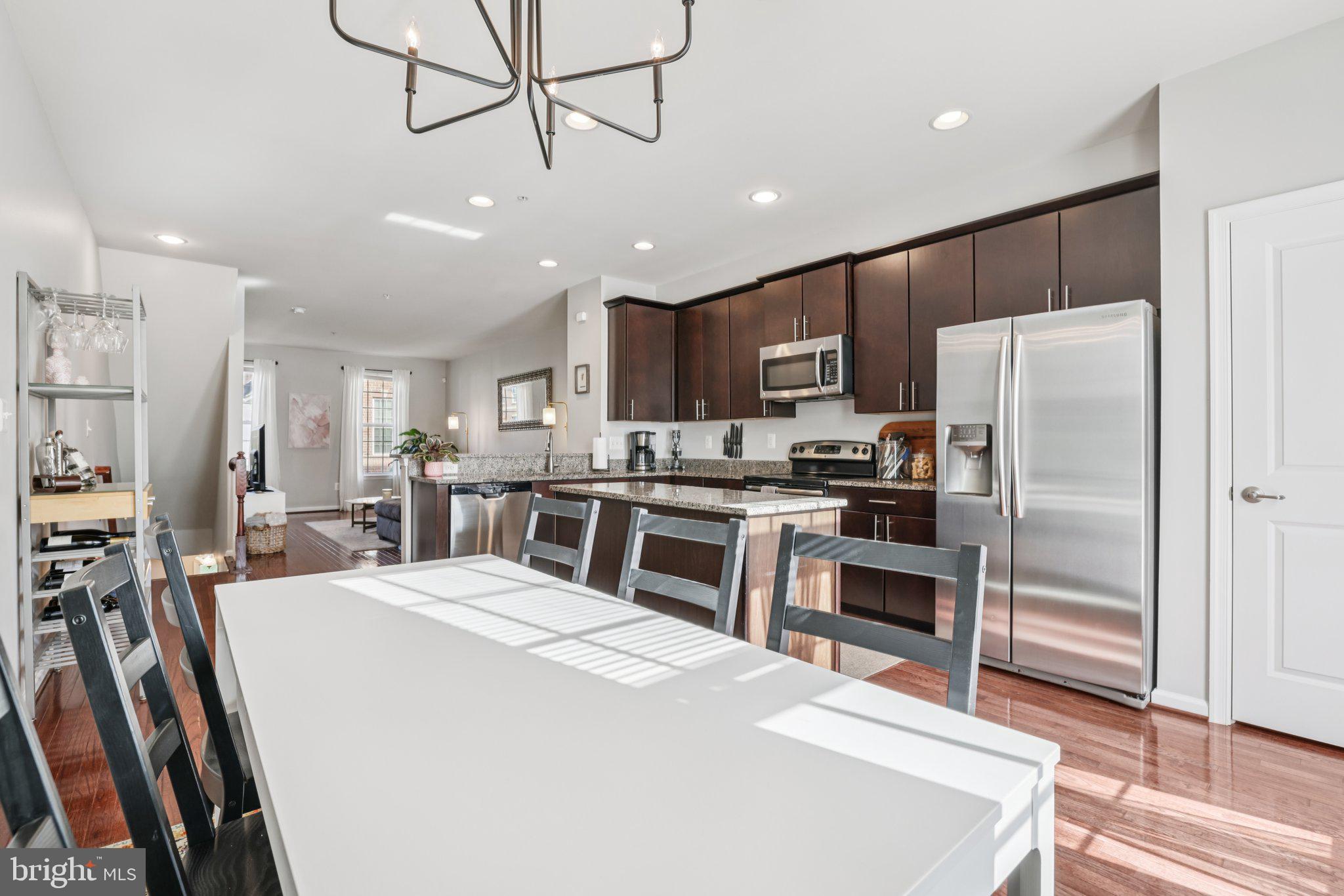 O'DONNELL SQUARE - Residential