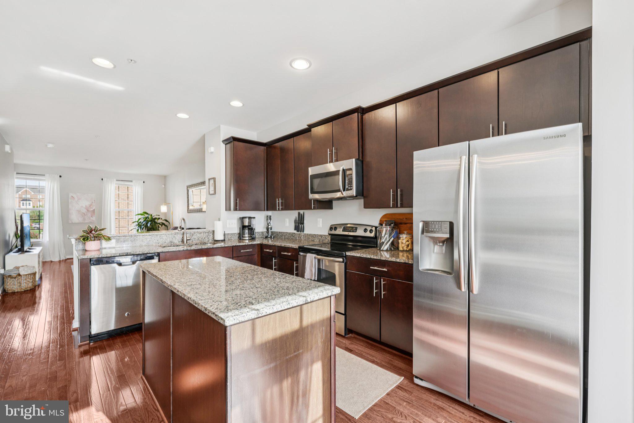 O'DONNELL SQUARE - Residential