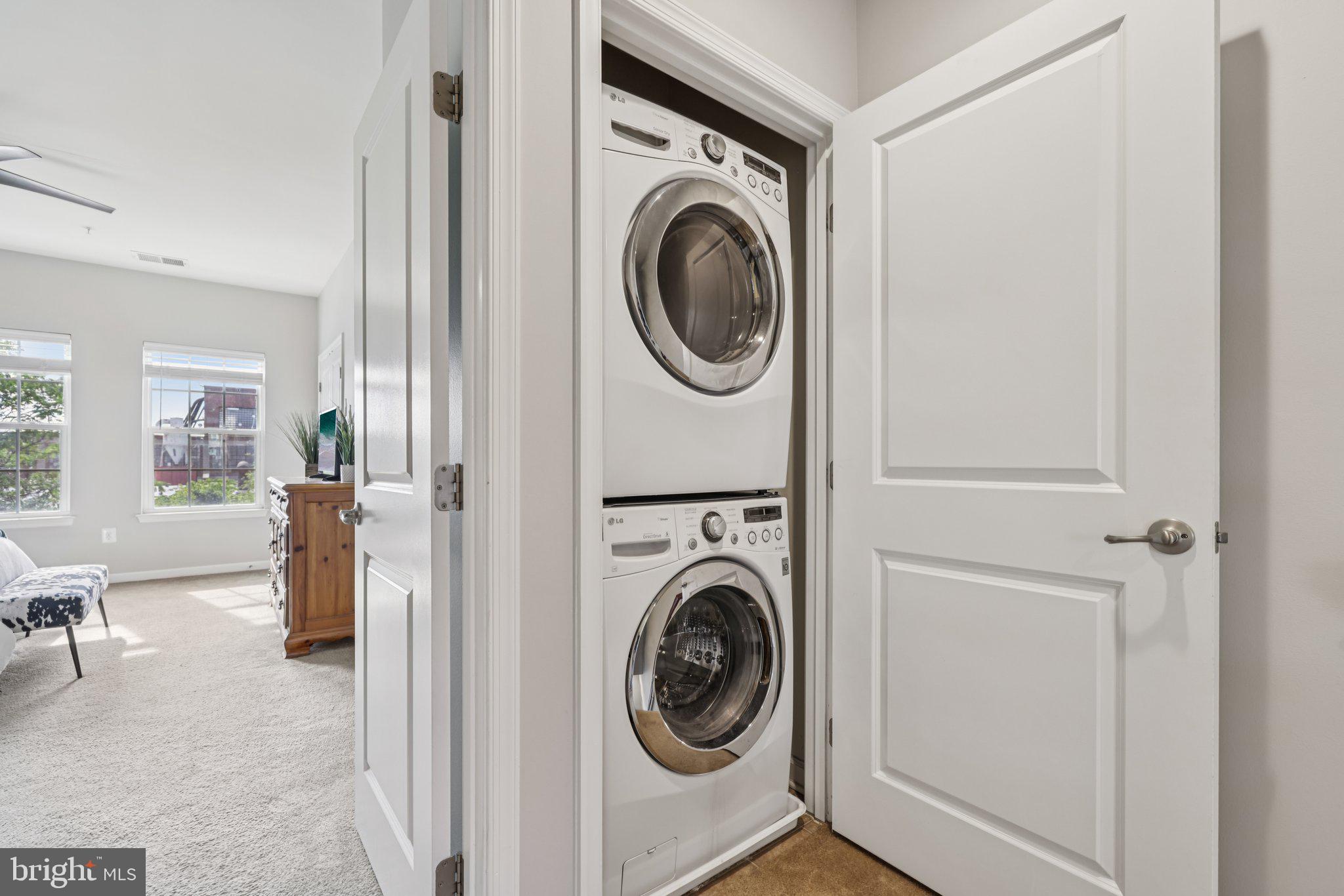 O'DONNELL SQUARE - Residential