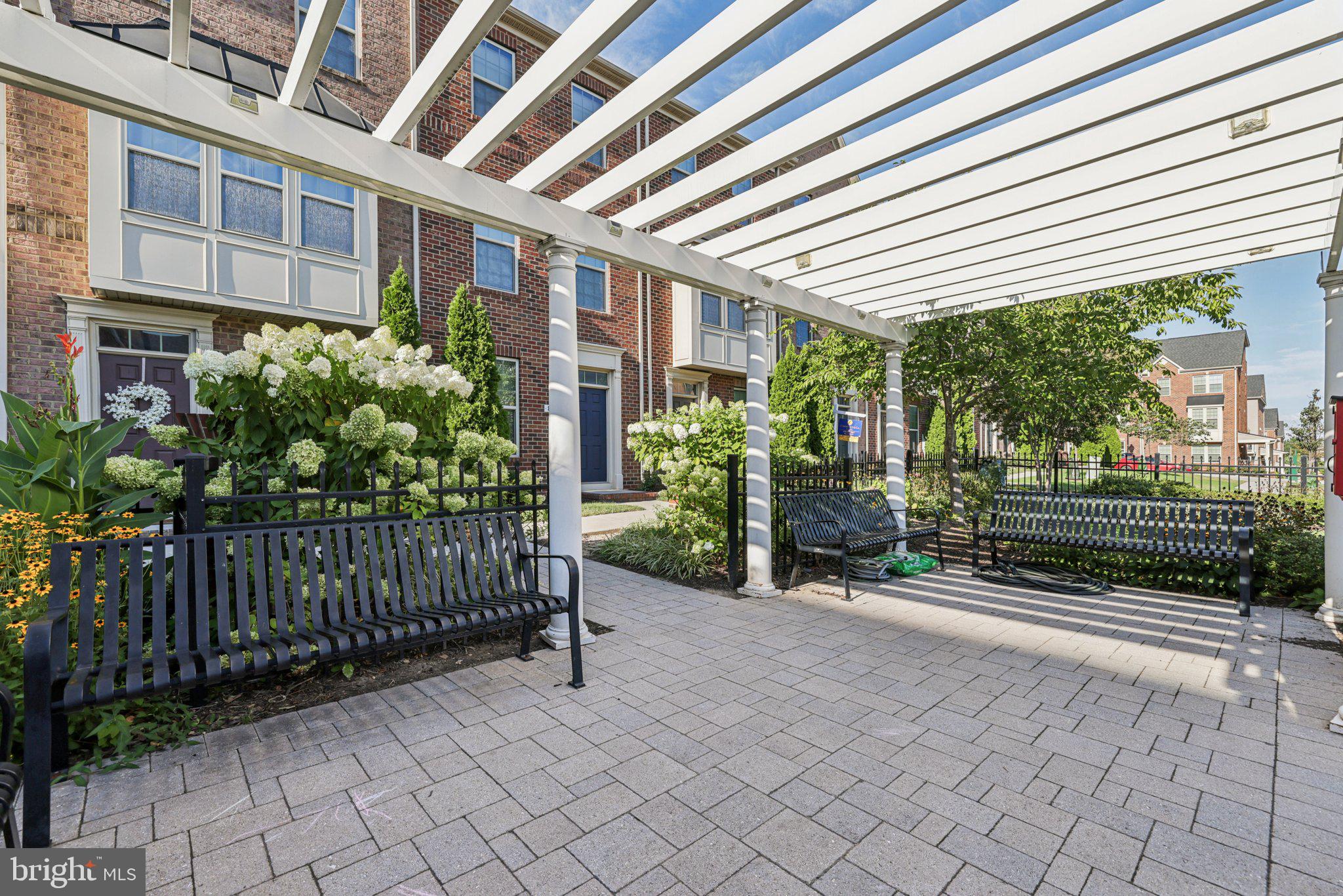 O'DONNELL SQUARE - Residential