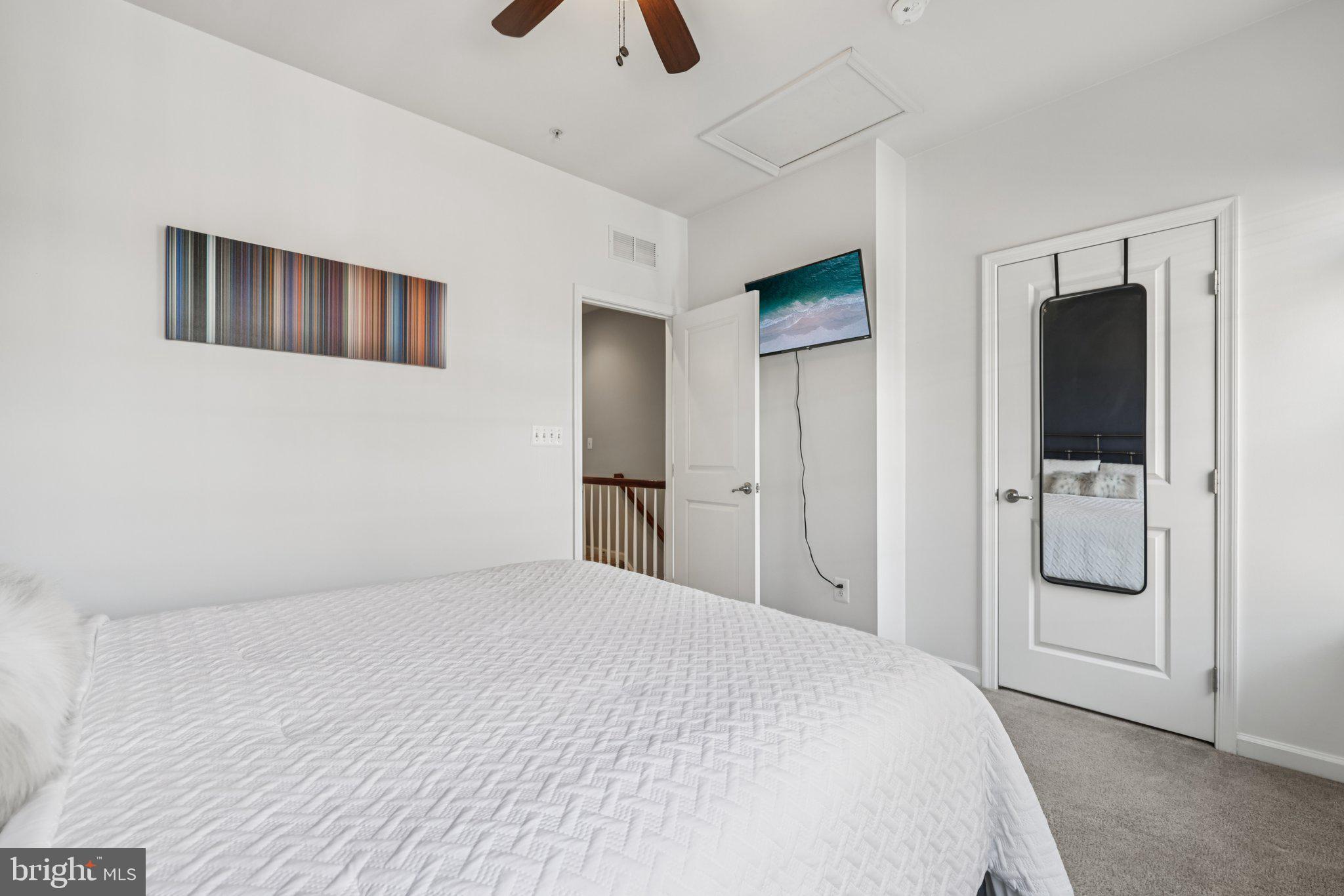 O'DONNELL SQUARE - Residential