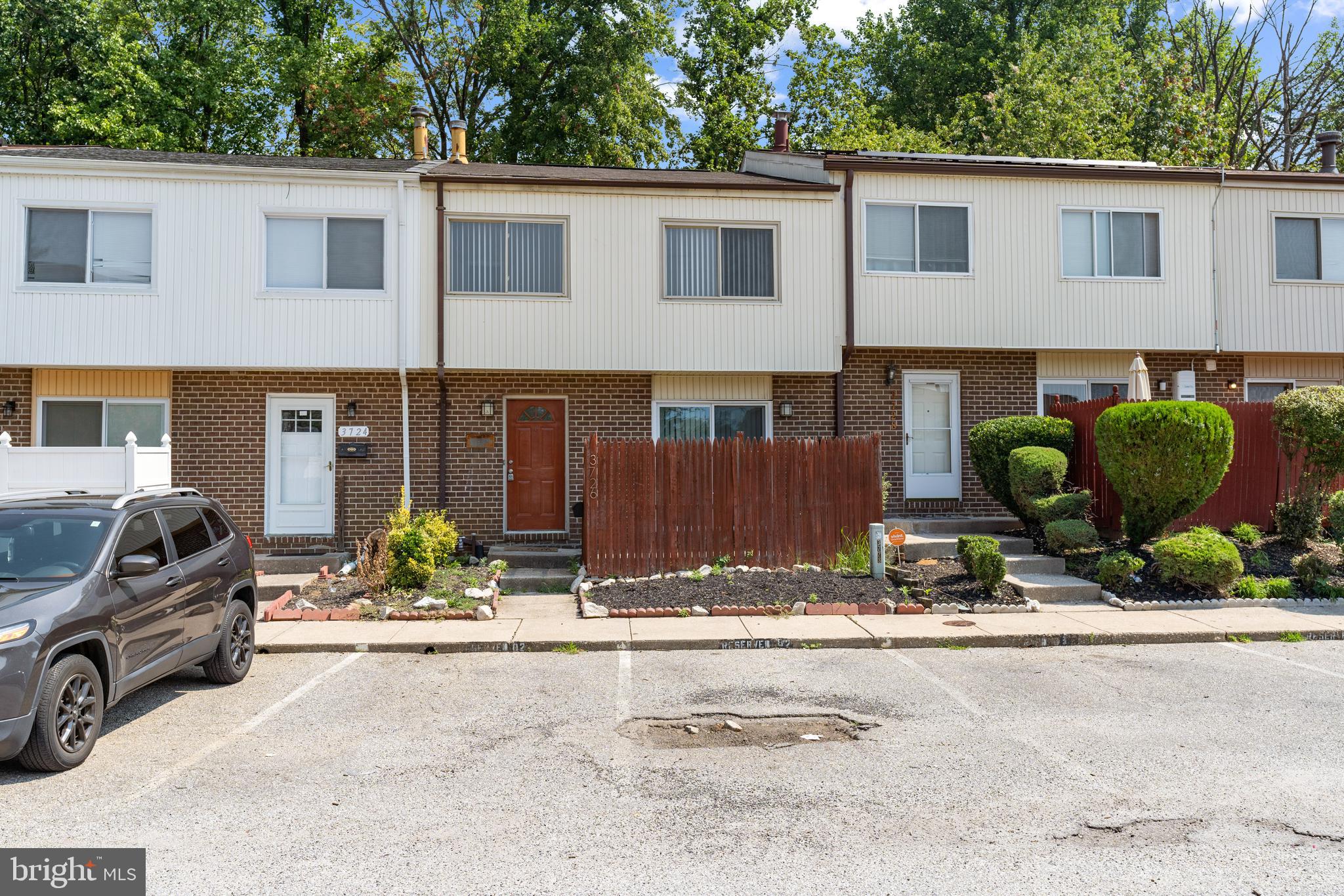 THE CEDARS - Residential