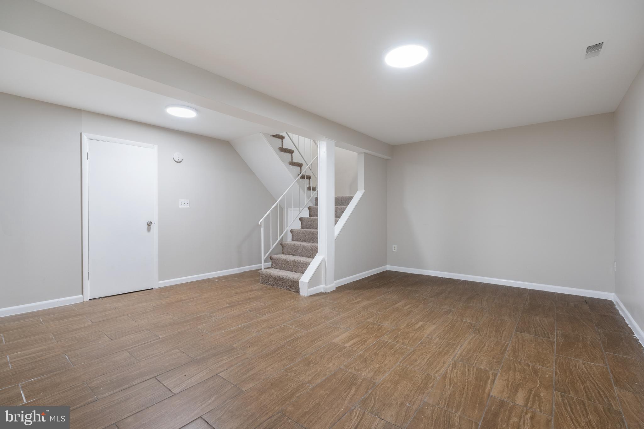 THE CEDARS - Residential