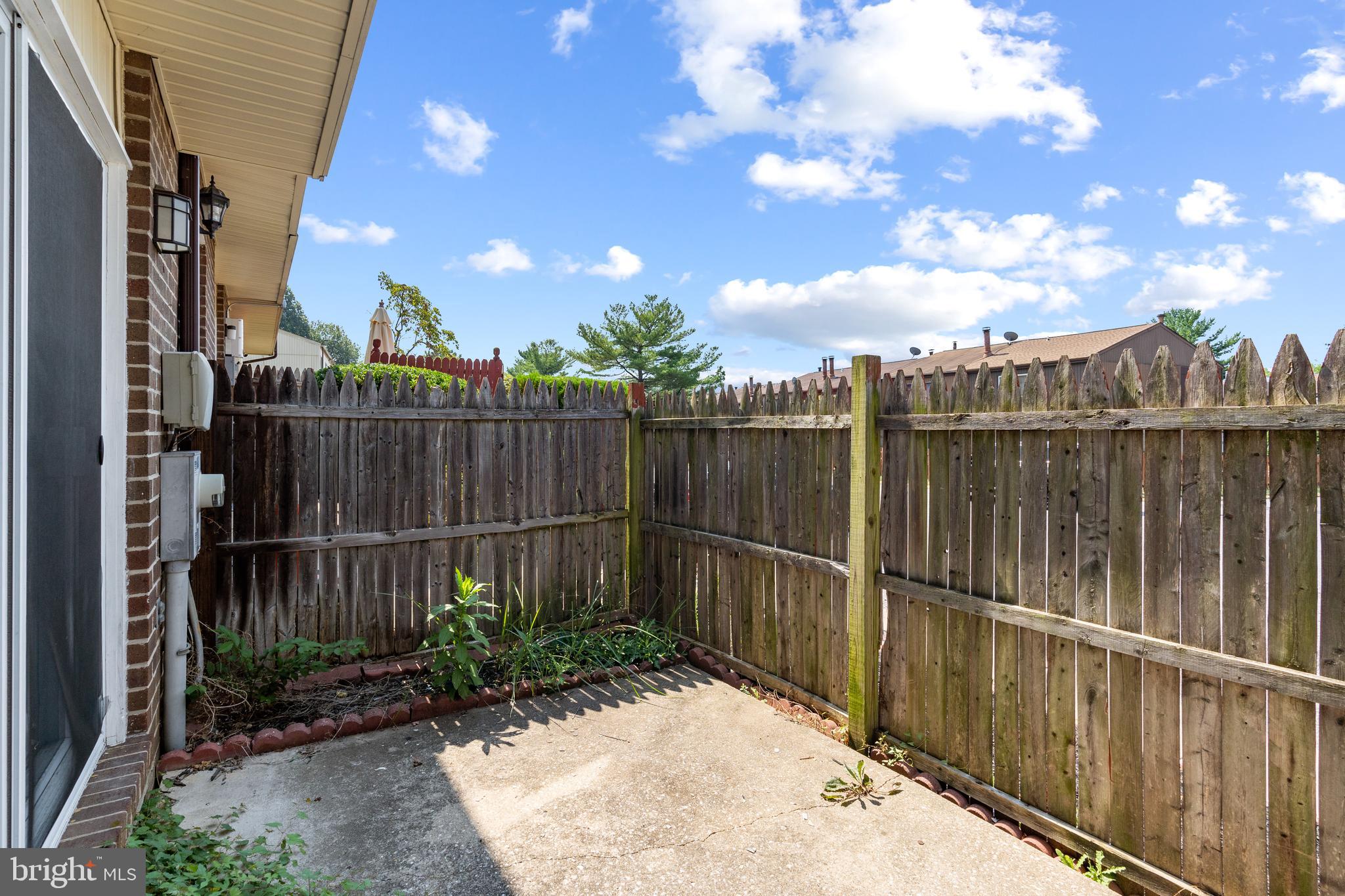 THE CEDARS - Residential