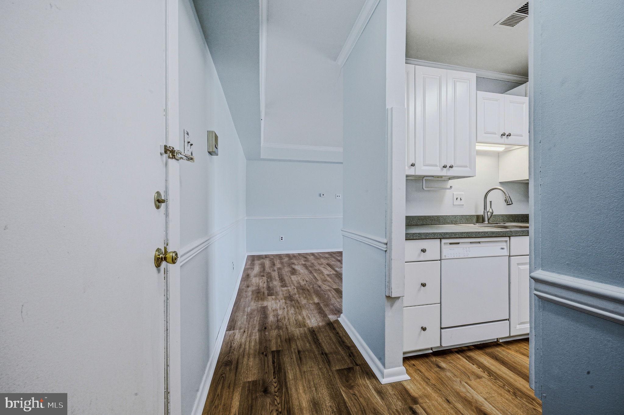 5420 VALLEY GREEN DRIVE UNIT C4