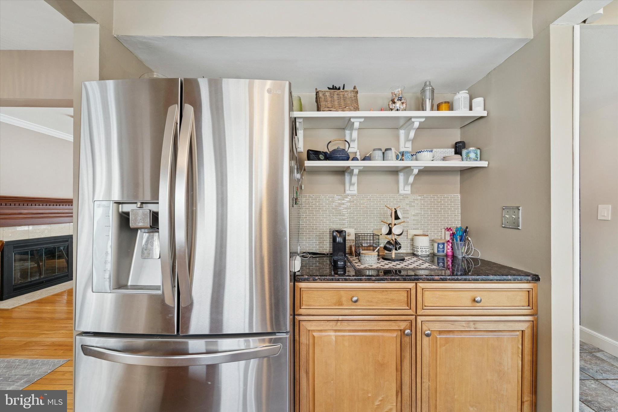 IDLEWOOD - Residential