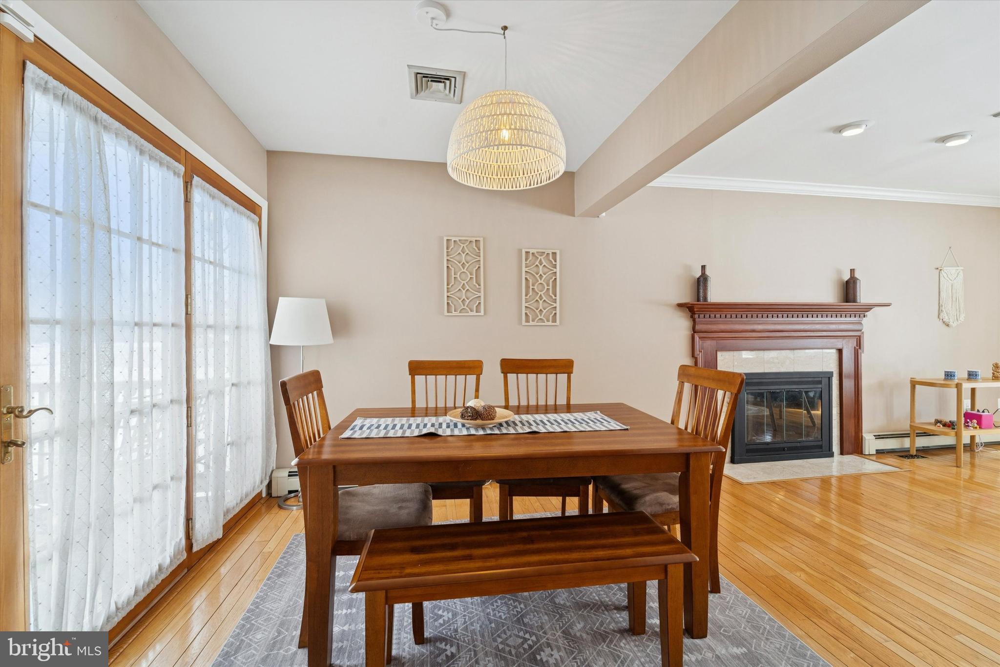 IDLEWOOD - Residential