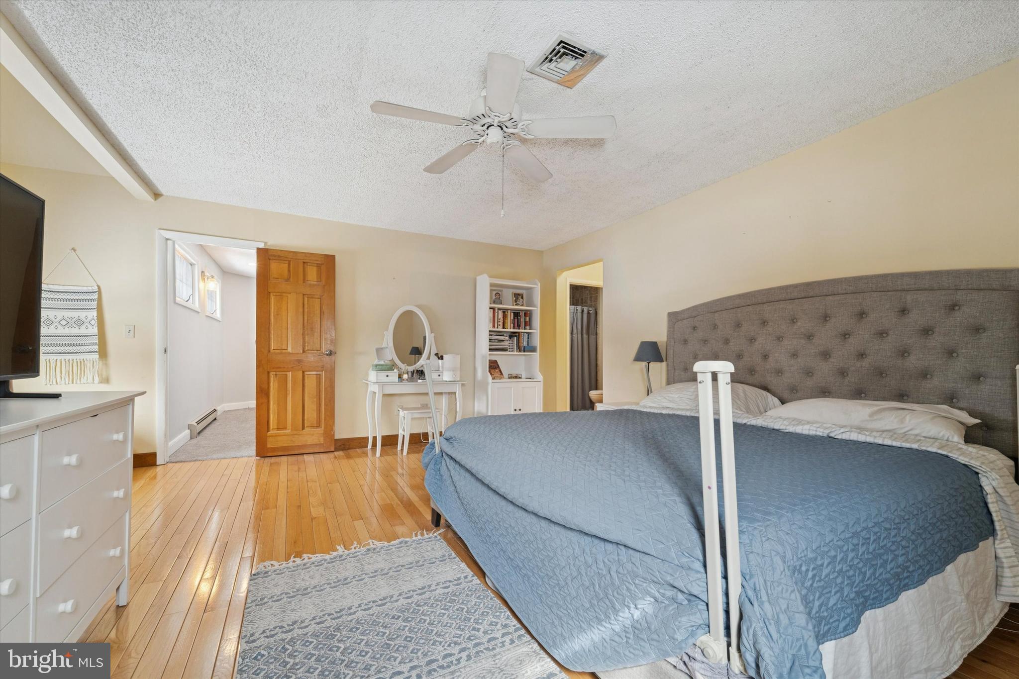 IDLEWOOD - Residential