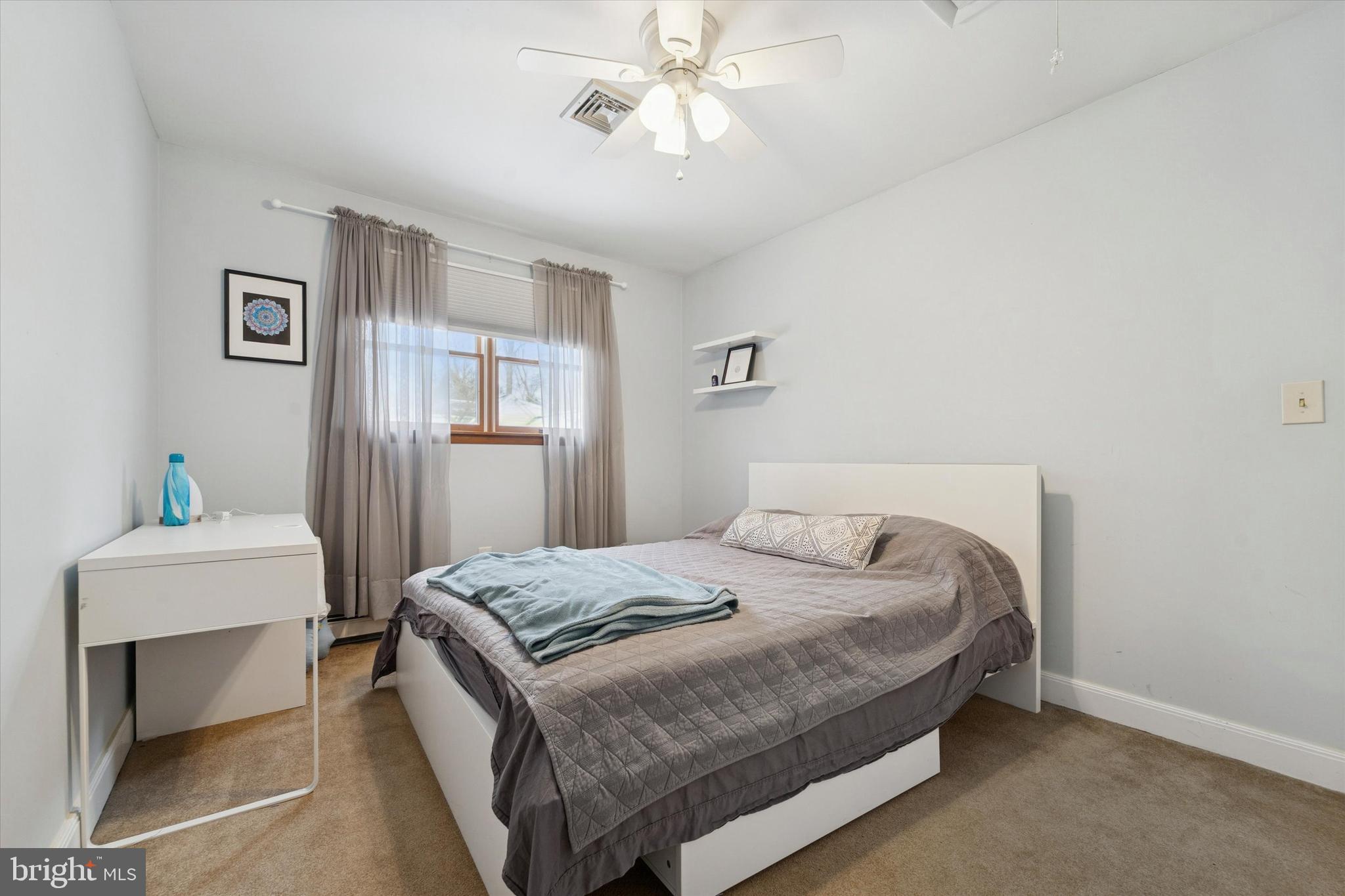 IDLEWOOD - Residential