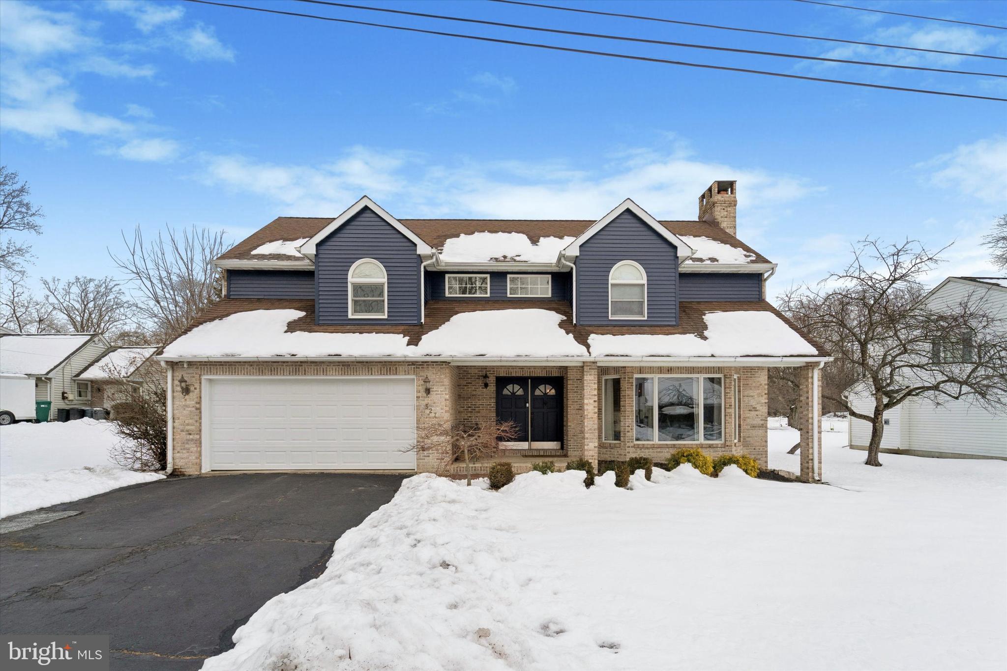 IDLEWOOD - Residential