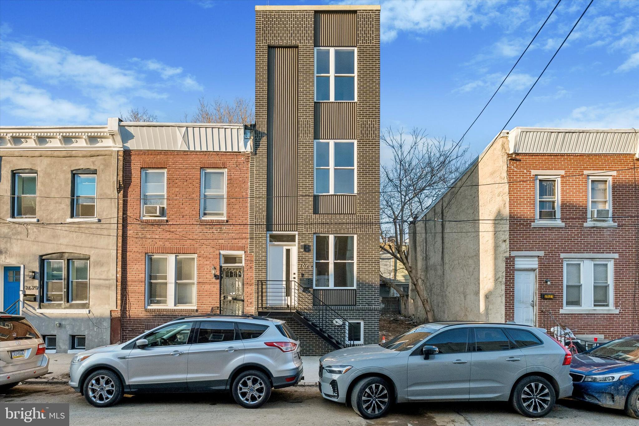 POINT BREEZE - Residential