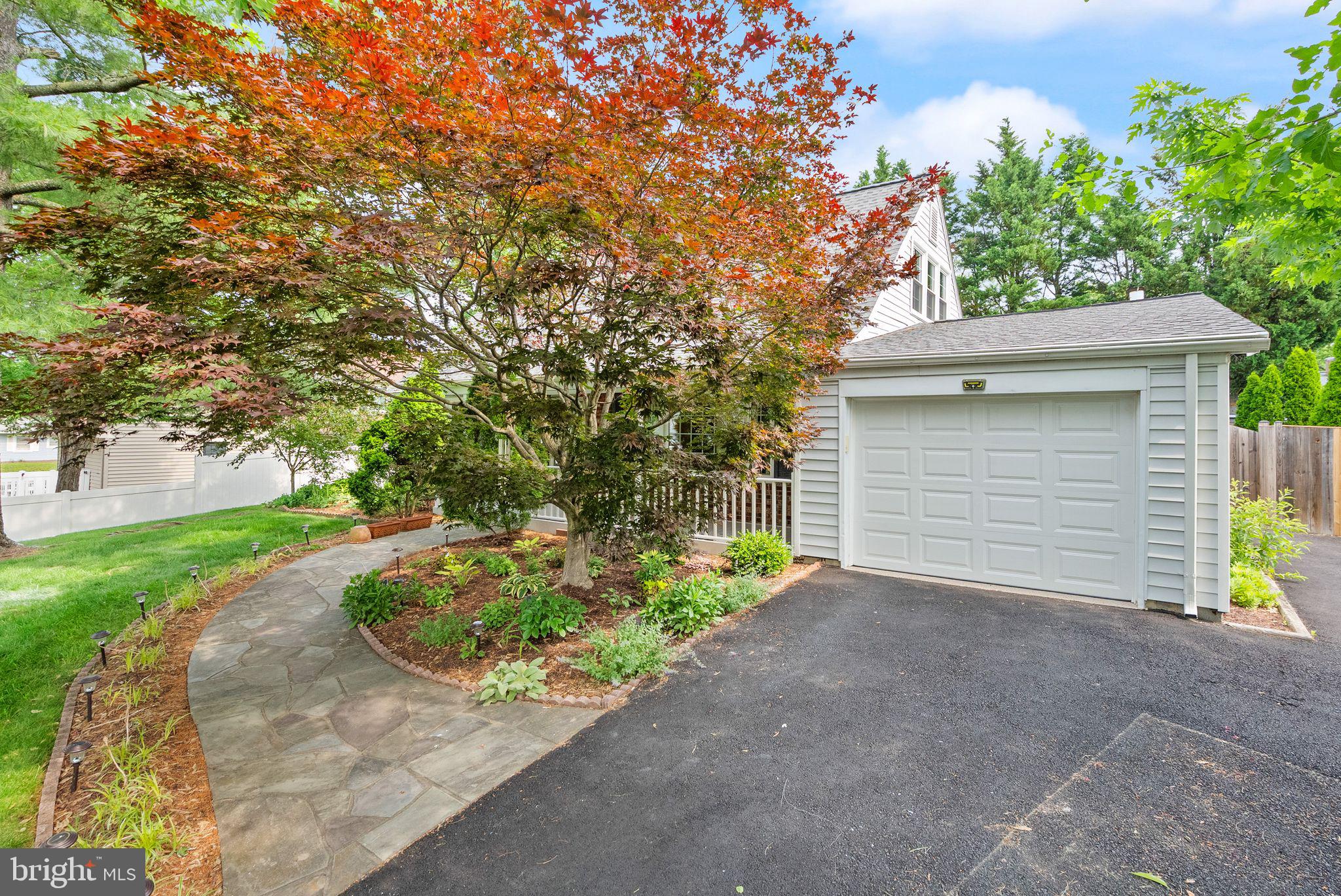 13120 PENNYPACKER LANE