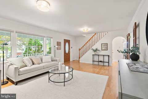 13120 PENNYPACKER LANE FAIRFAX VA 22033