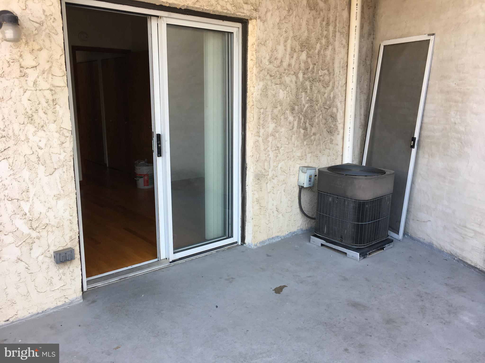 GRADUATE HOSPITAL - Residential Lease