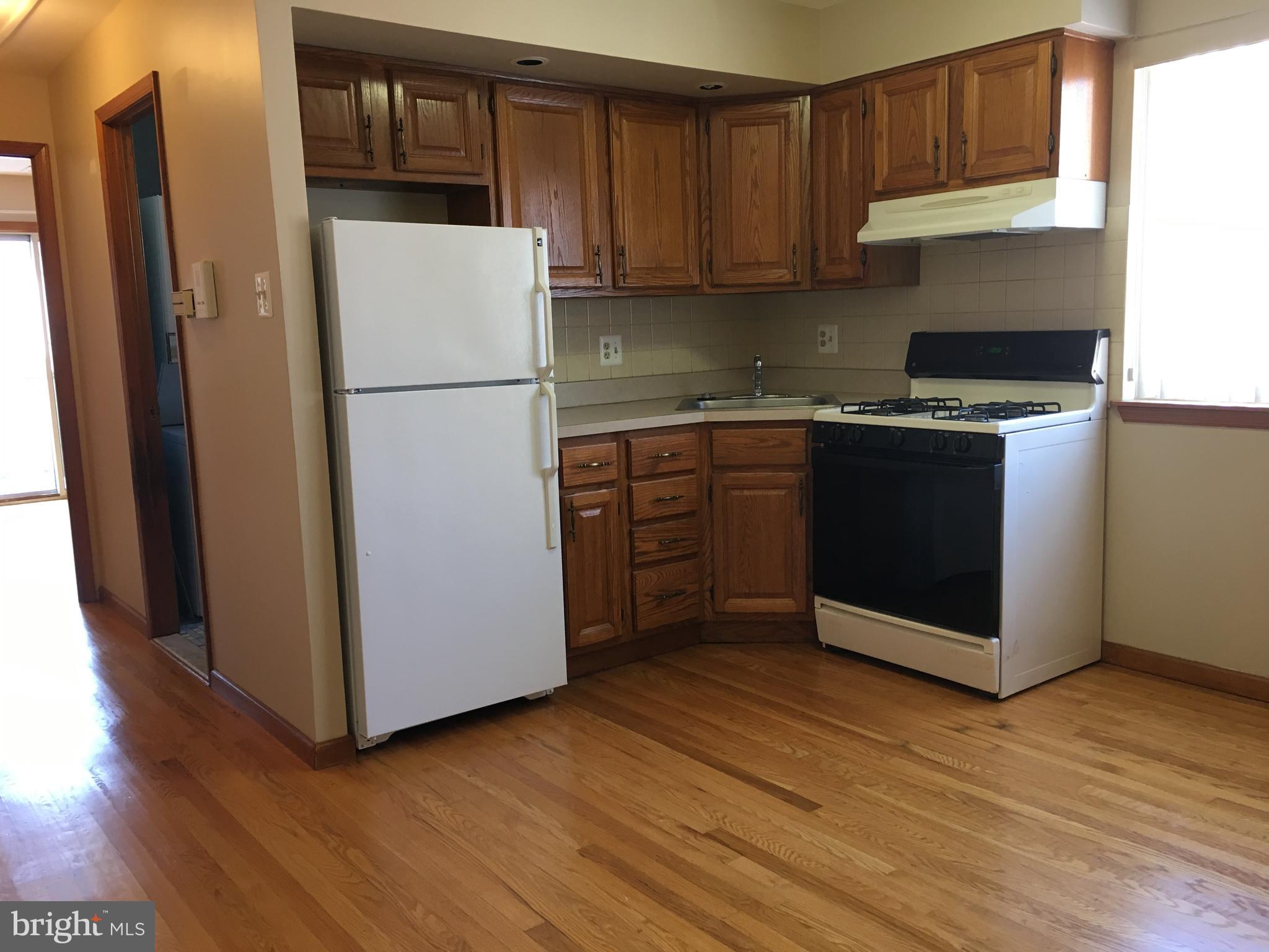 GRADUATE HOSPITAL - Residential Lease