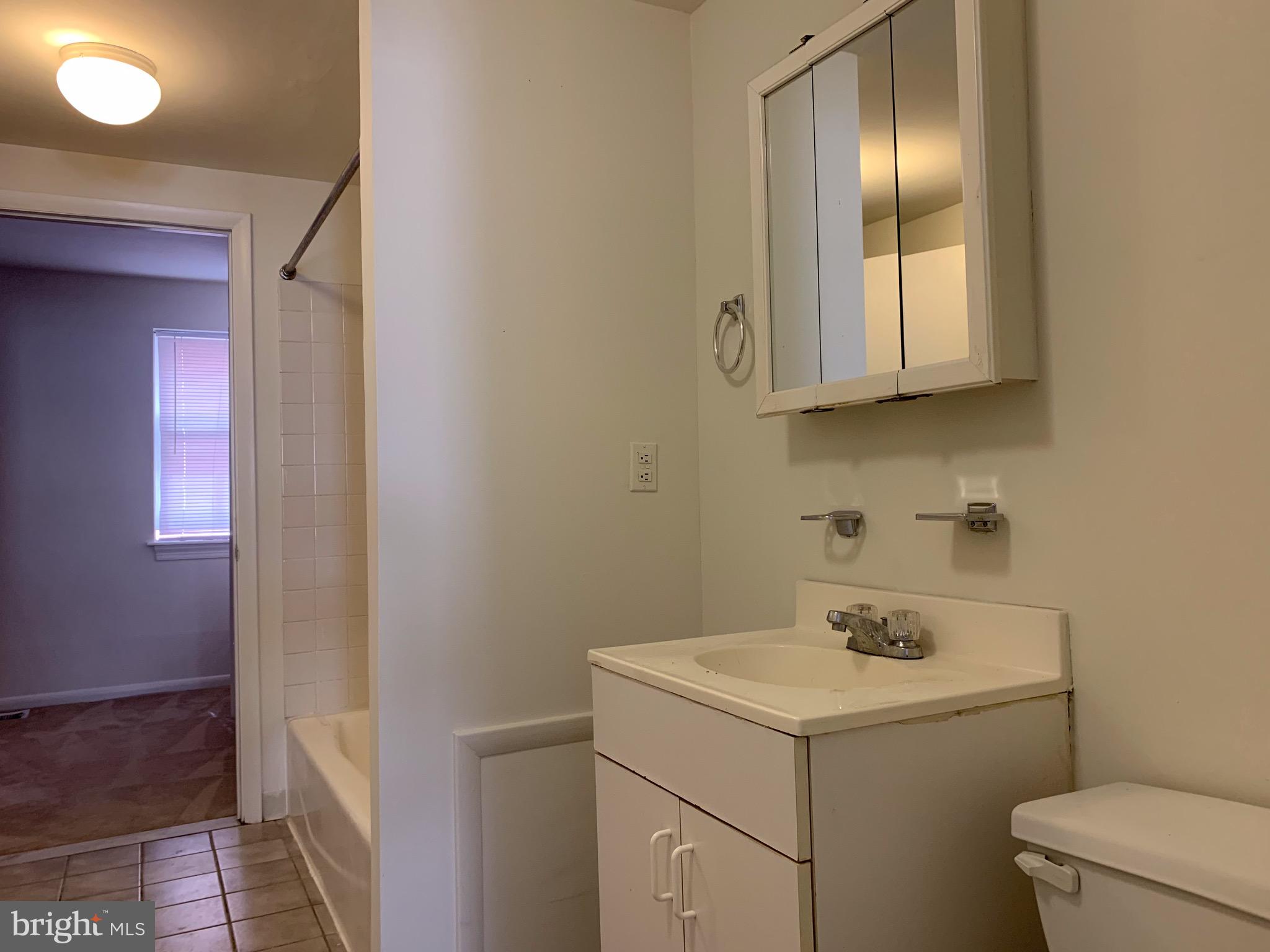 WASHINGTON SQ WEST - Residential Lease