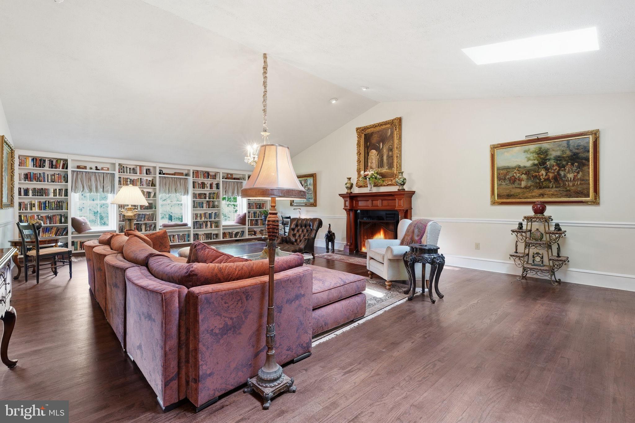 HIGHLANDS OF DARNESTOWN - Residential