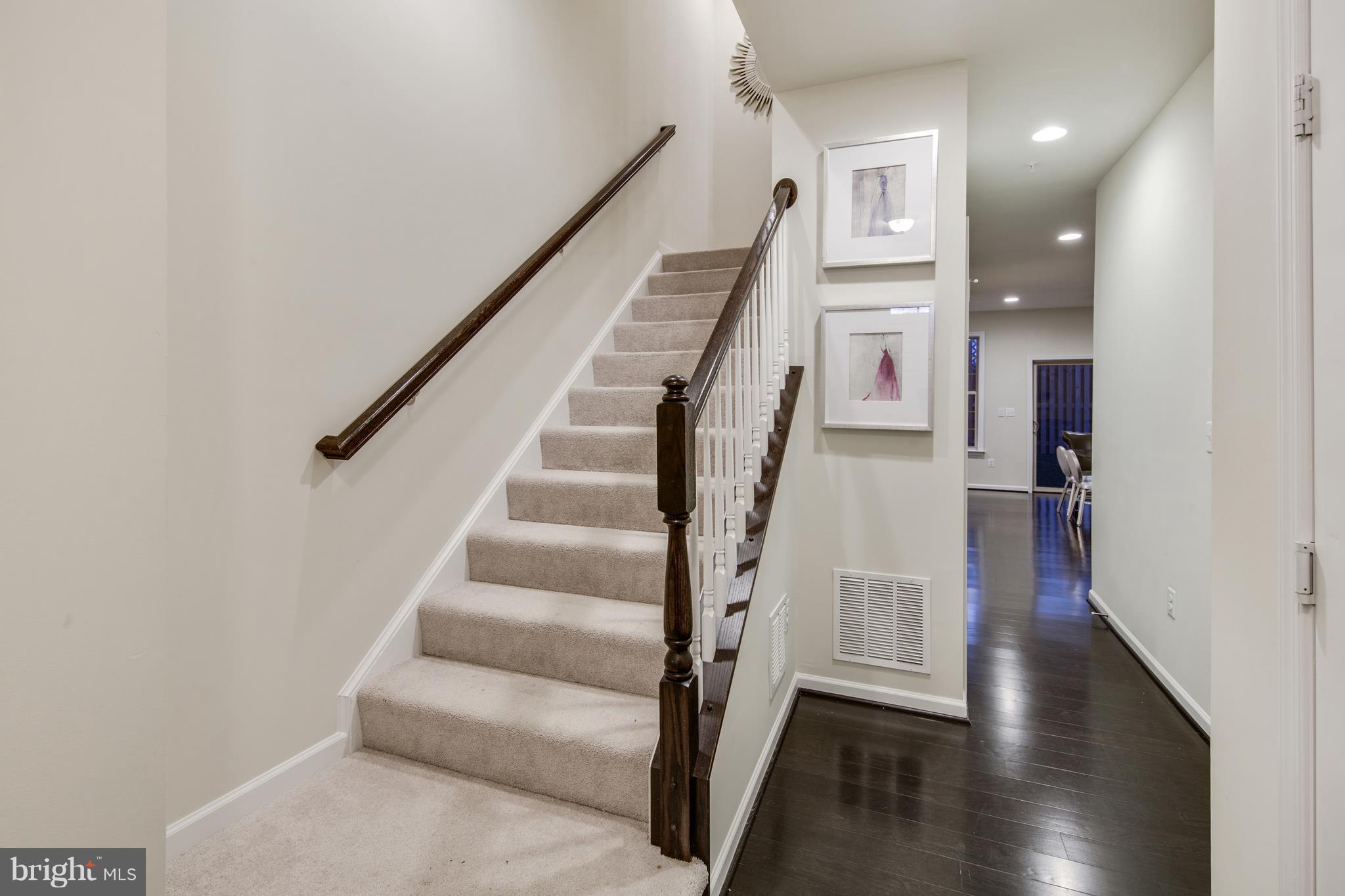 POND VIEW - Residential