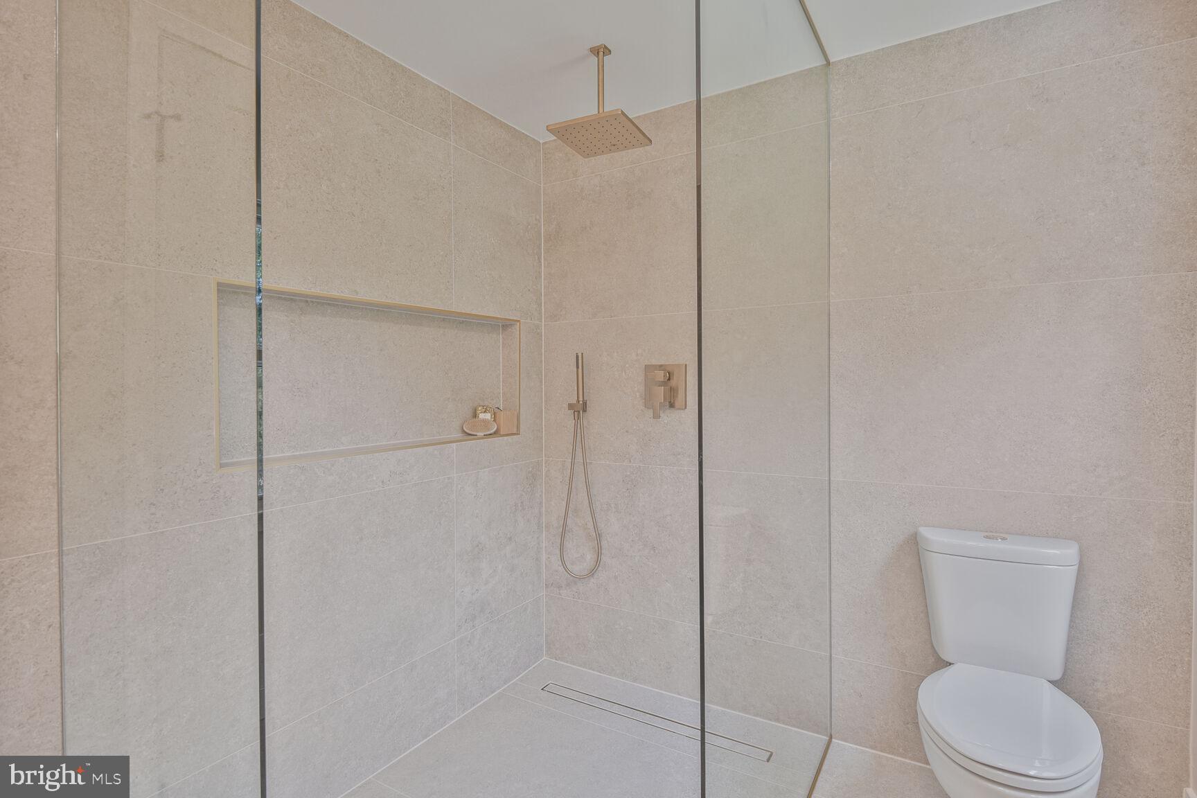 FOX HILLS - Residential