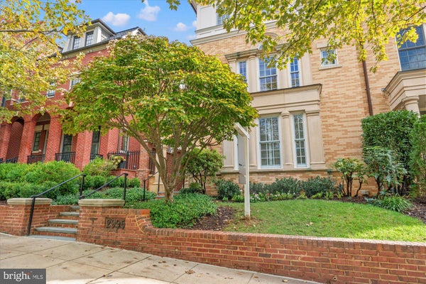 2995 38TH ST NW, WASHINGTON, DC 20016 - Image 06cf5be7c2a2c1f8b3cfcd100effaa20/475807790
