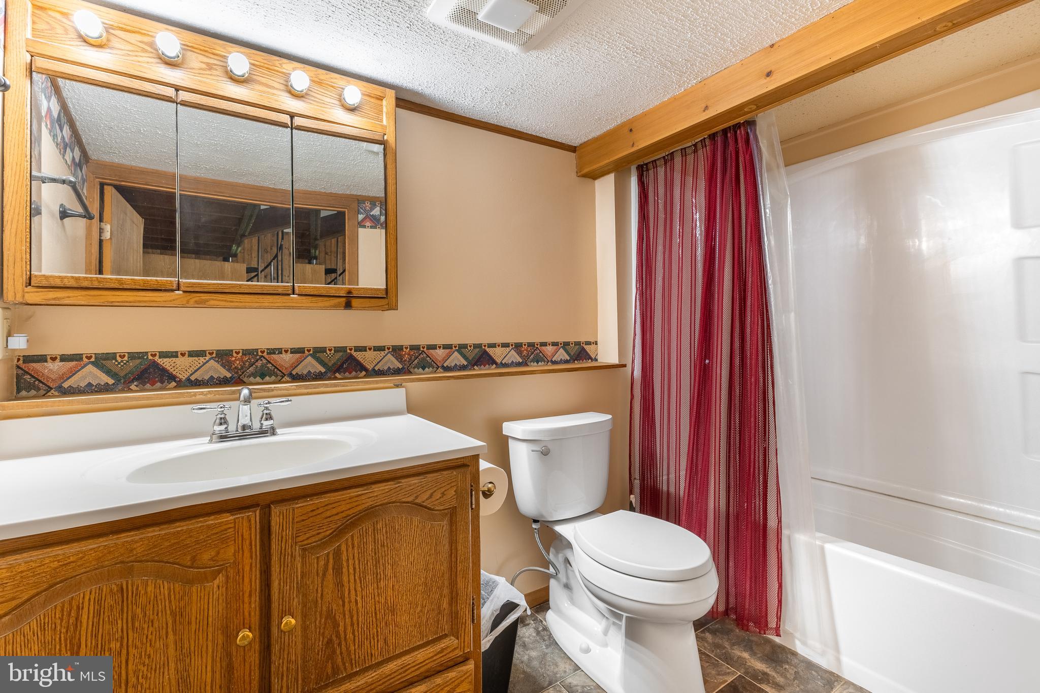 HOWARD - Residential