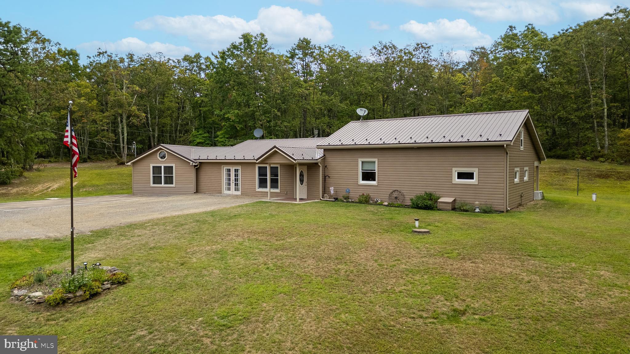 HOWARD - Residential