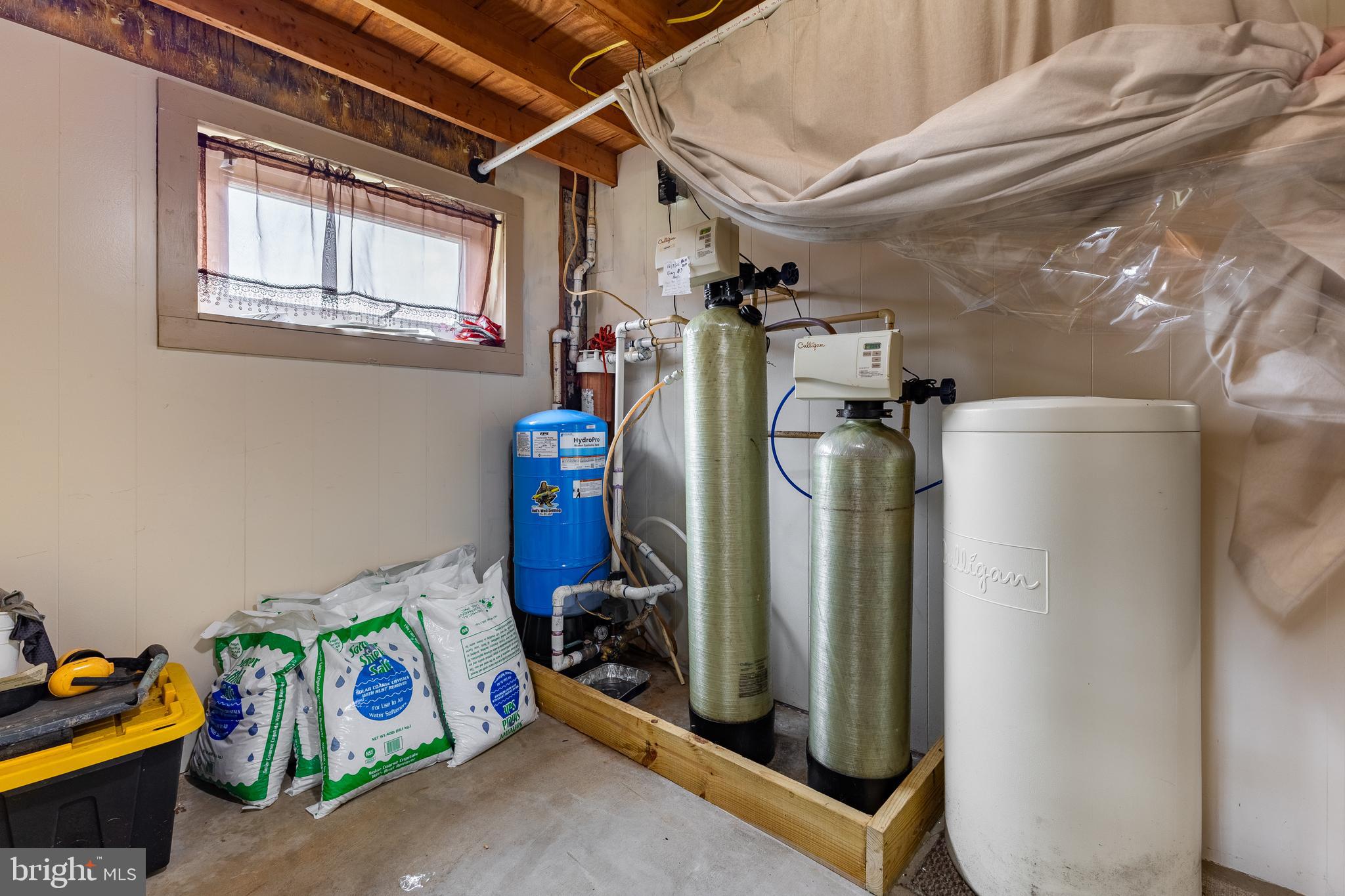 HOWARD - Residential