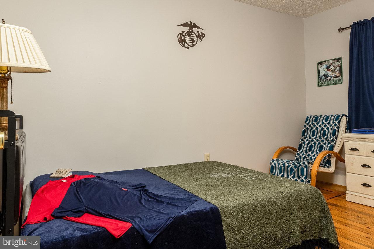 HAWKSBILL HEIGHTS - Residential