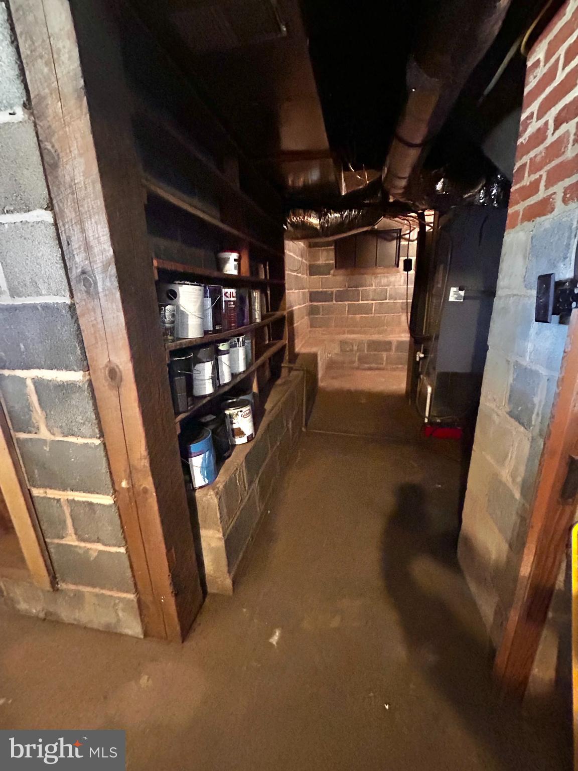 HAWKSBILL HEIGHTS - Residential