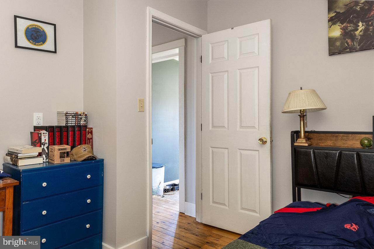 HAWKSBILL HEIGHTS - Residential