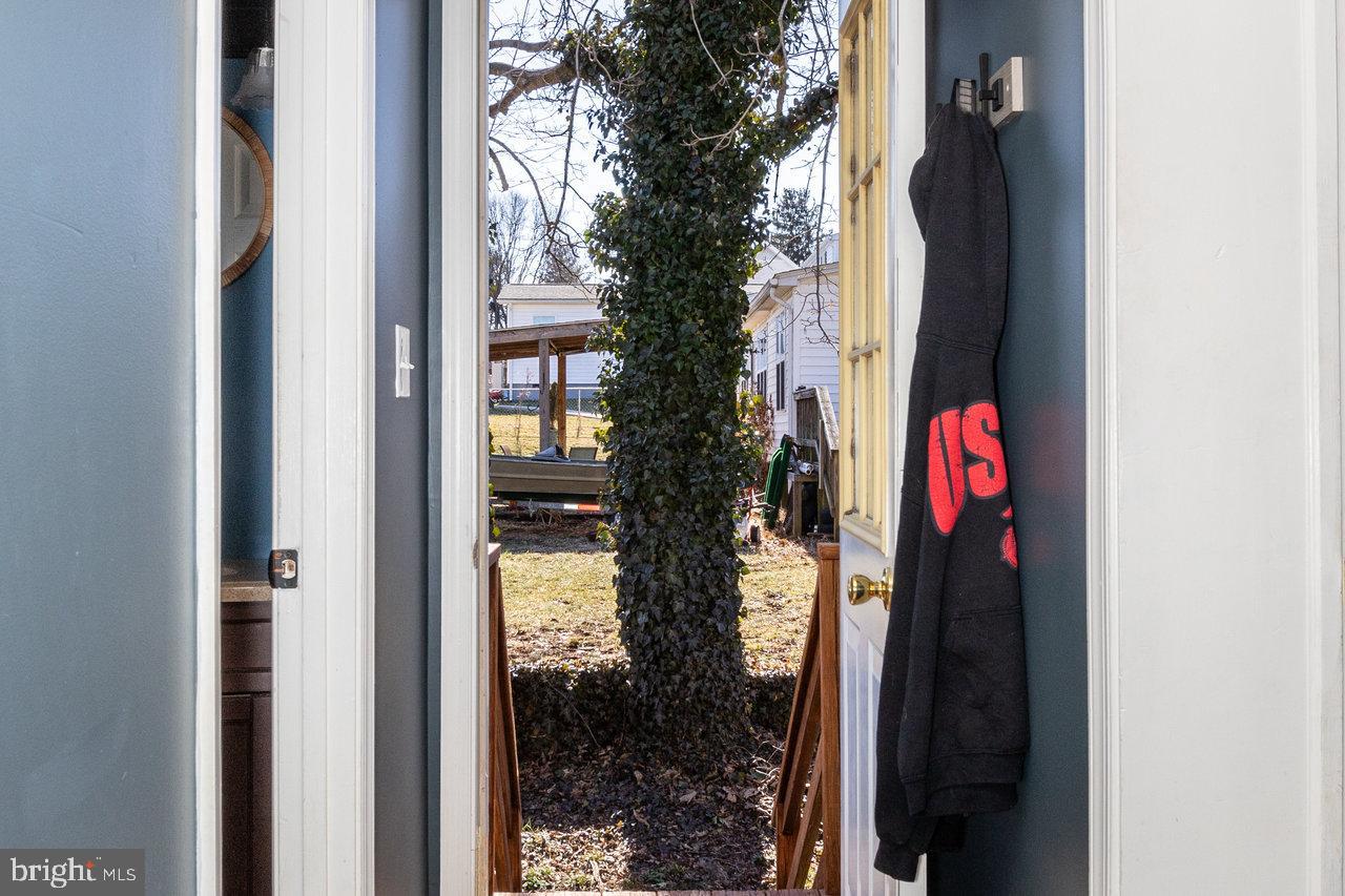 HAWKSBILL HEIGHTS - Residential