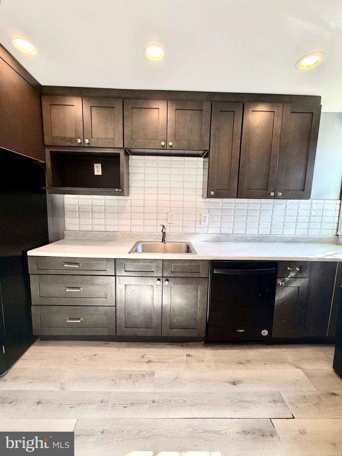 WOODBROOK - Residential