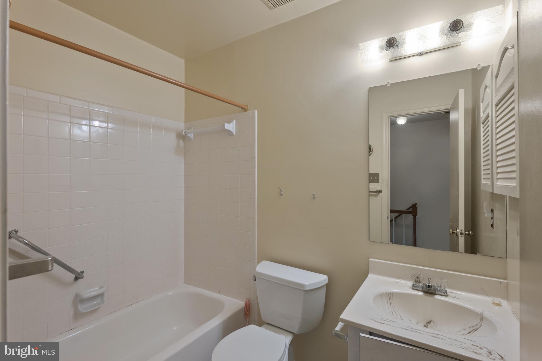 MONTGOMERY VILLAGE - Residential