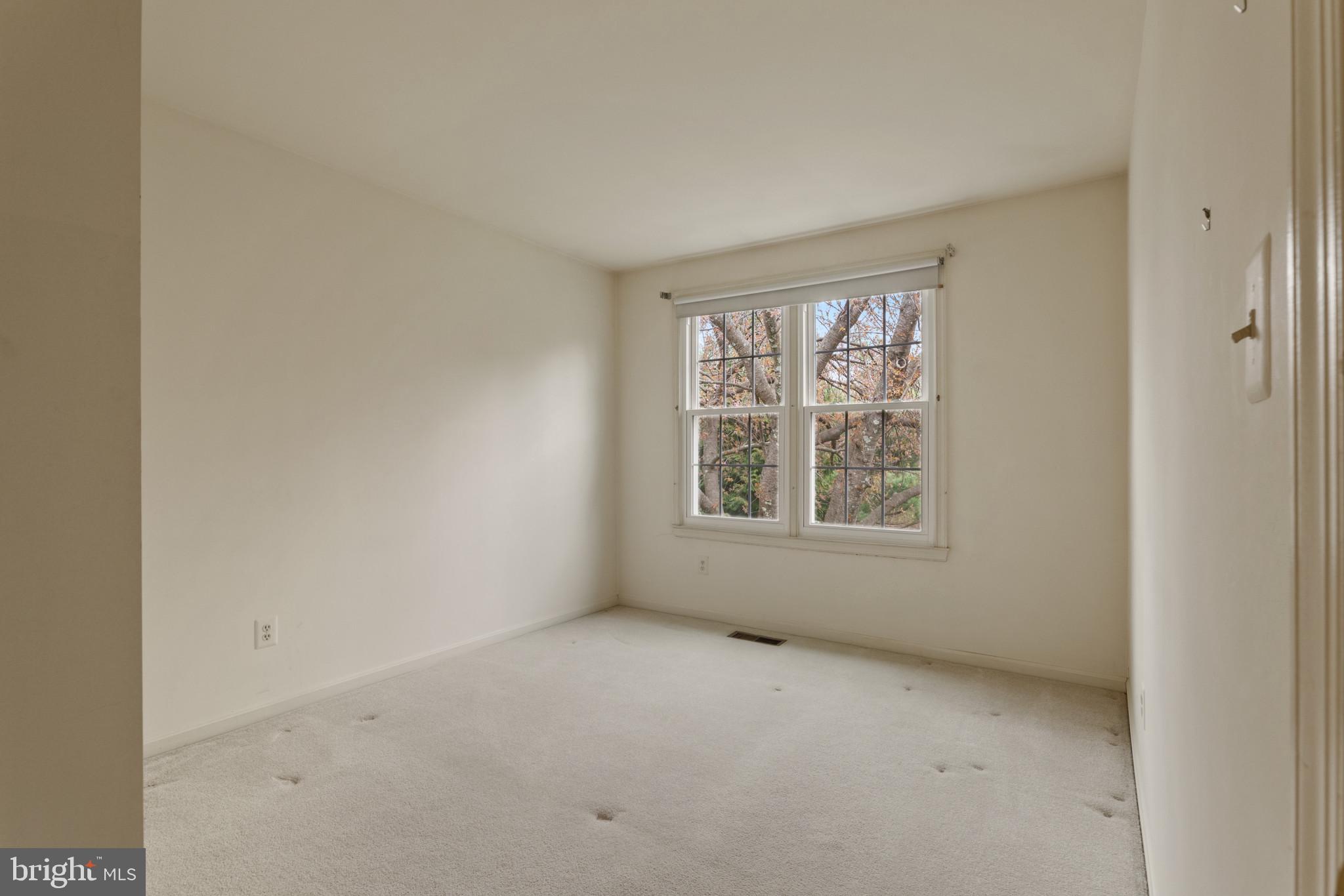 MONTGOMERY VILLAGE - Residential