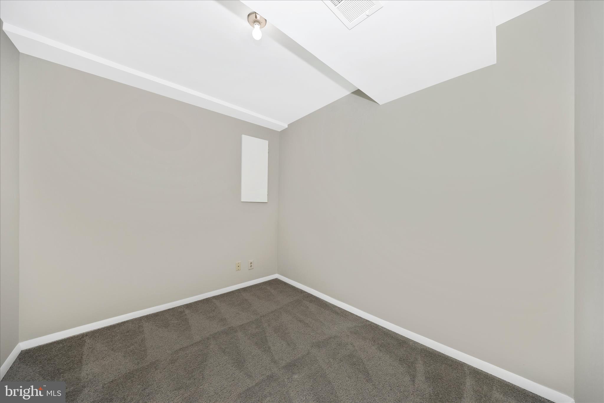 AMBER MEADOWS - Residential