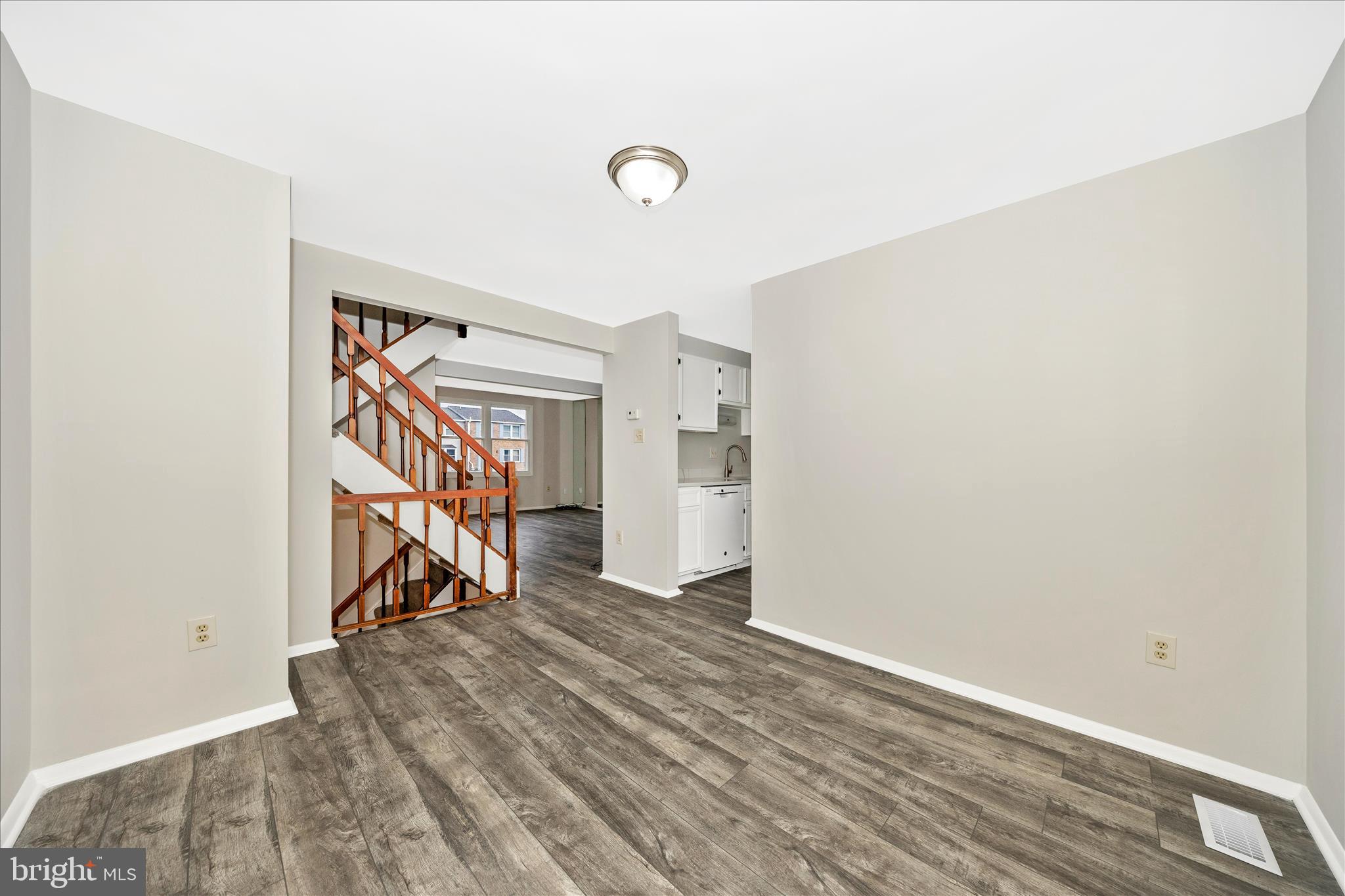 AMBER MEADOWS - Residential