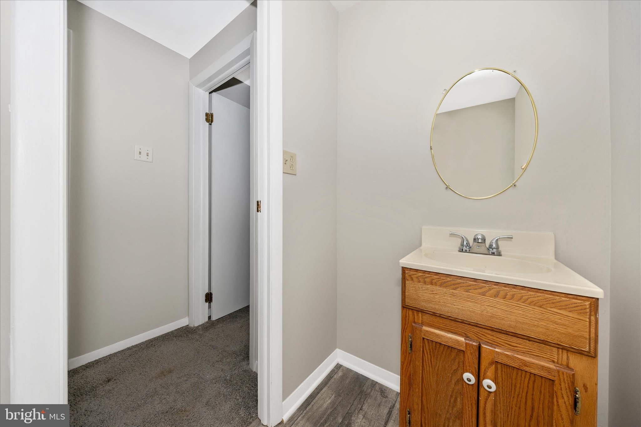 AMBER MEADOWS - Residential