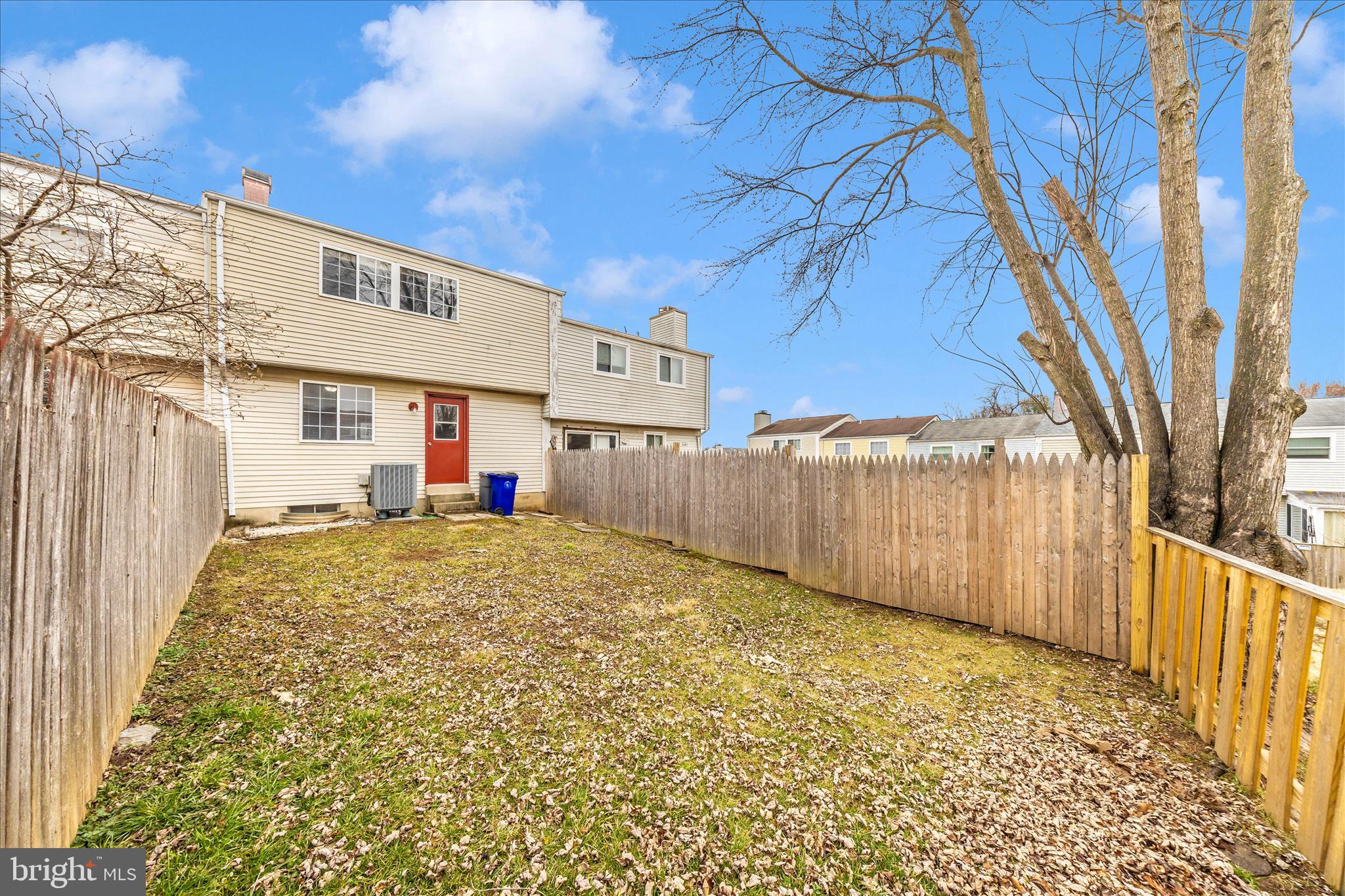 AMBER MEADOWS - Residential