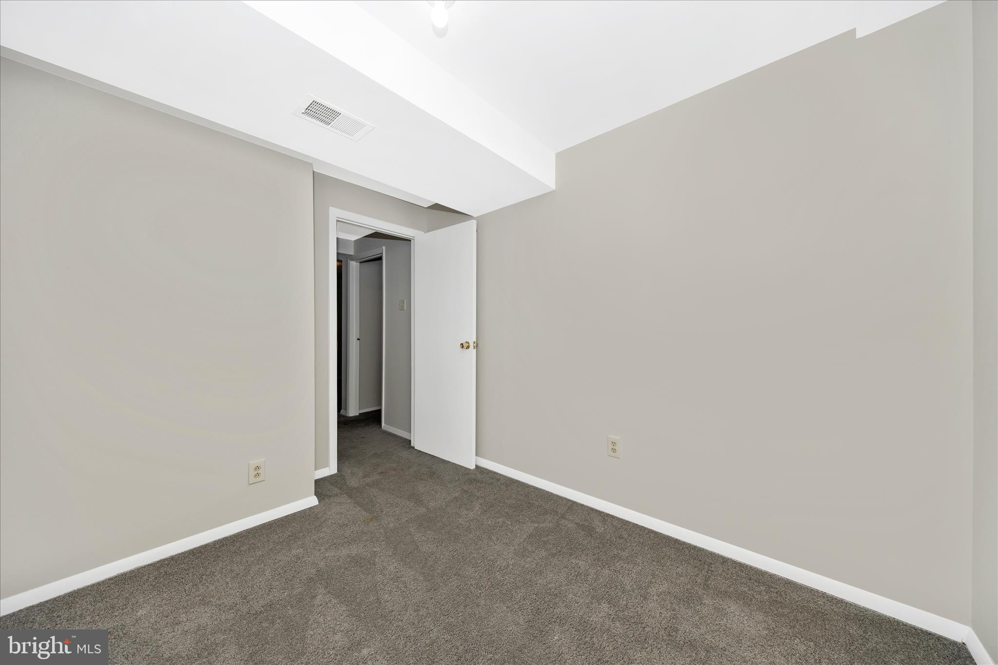 AMBER MEADOWS - Residential