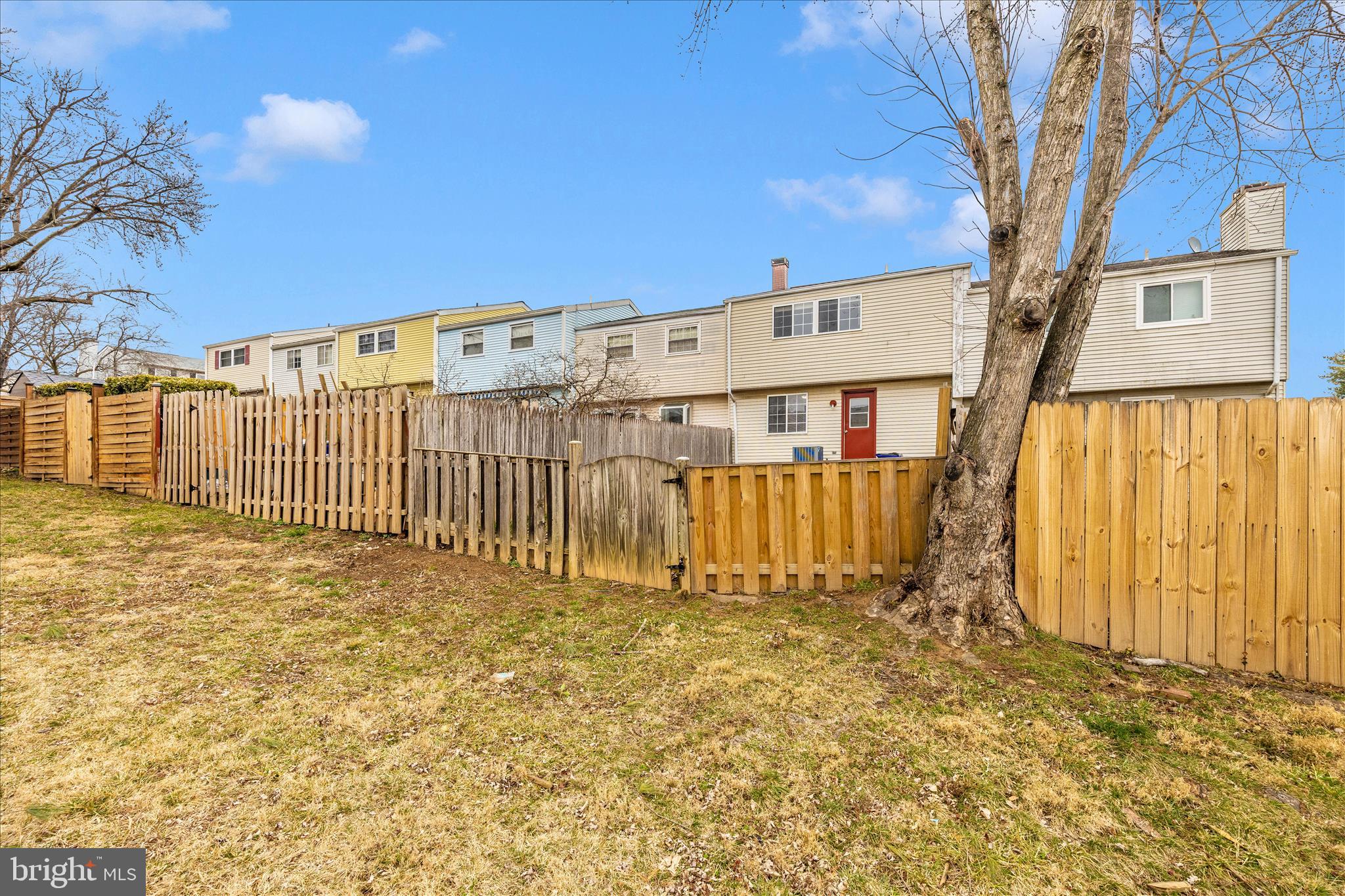 AMBER MEADOWS - Residential