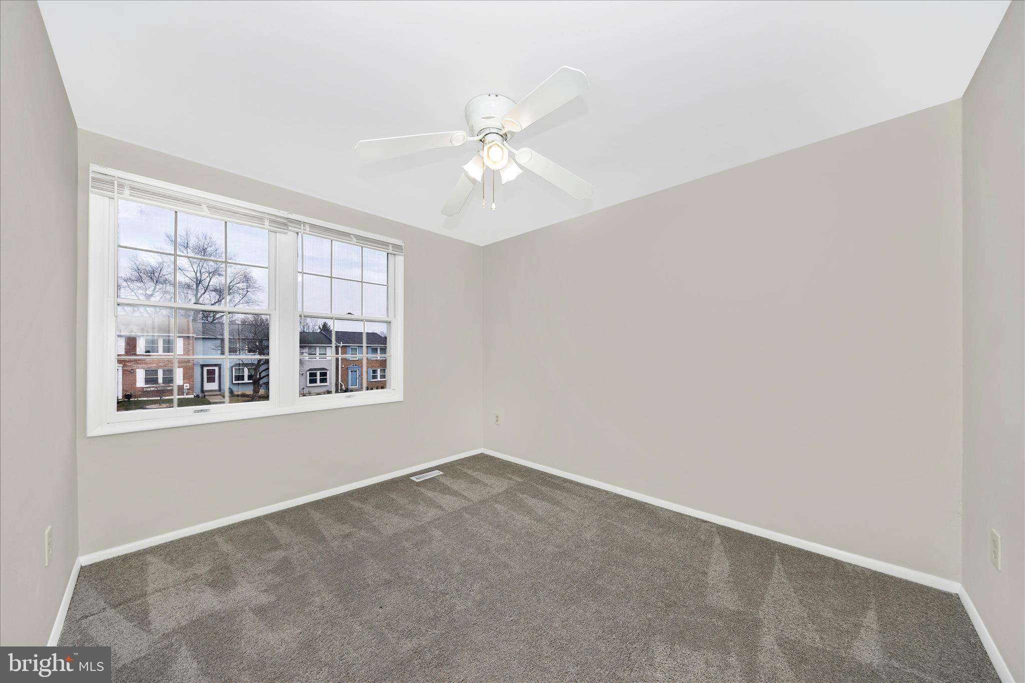 AMBER MEADOWS - Residential