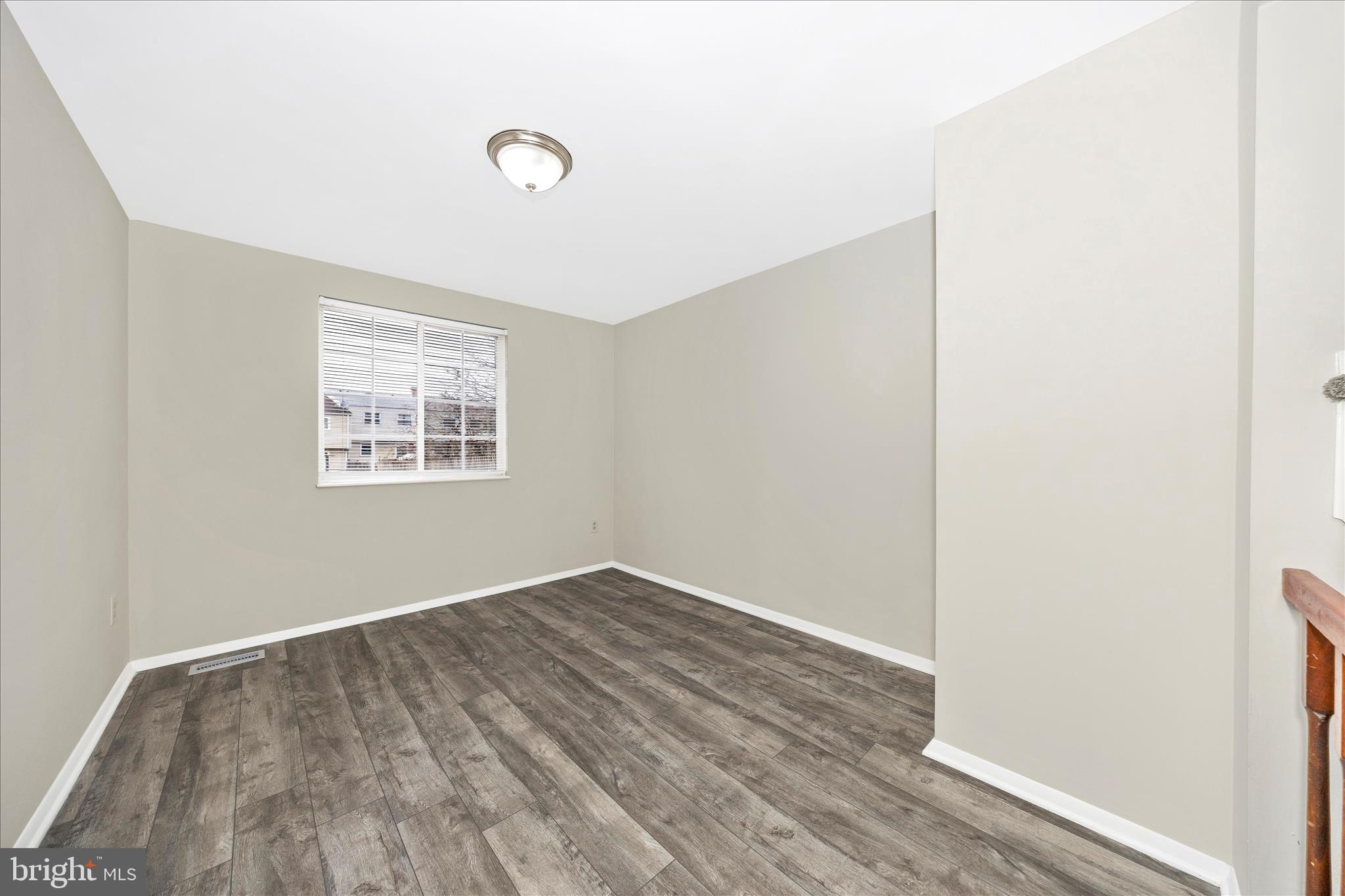 AMBER MEADOWS - Residential