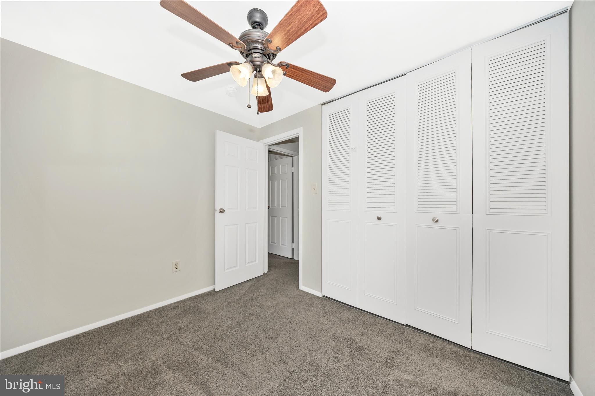 AMBER MEADOWS - Residential