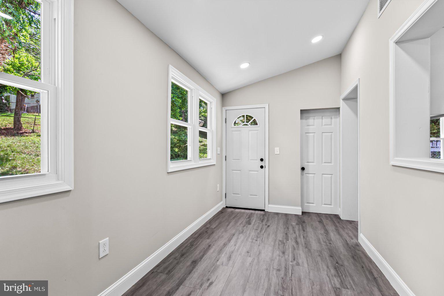 SILVER CREEK - Residential