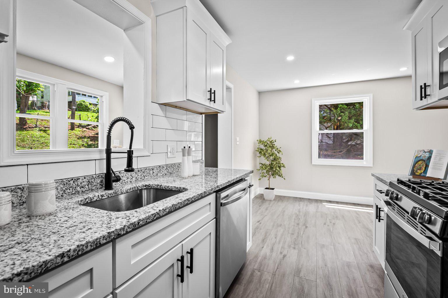 SILVER CREEK - Residential